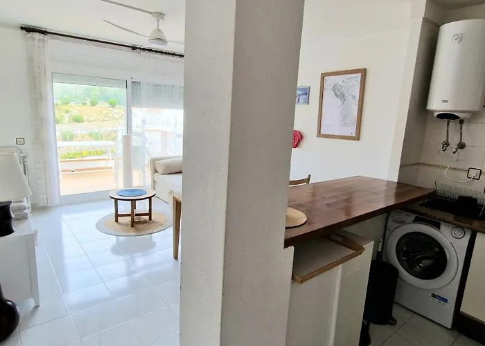 Διαμέρισμα Le Silence Ρόζες